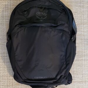 OSPREY Black Backpack with Durable Fabric and Padded Straps
